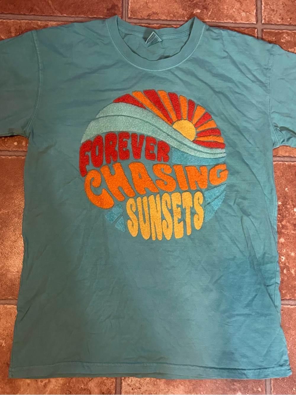 Womens Teal 'Forever Chasing Sunsets' Graphic Tee US Apparel